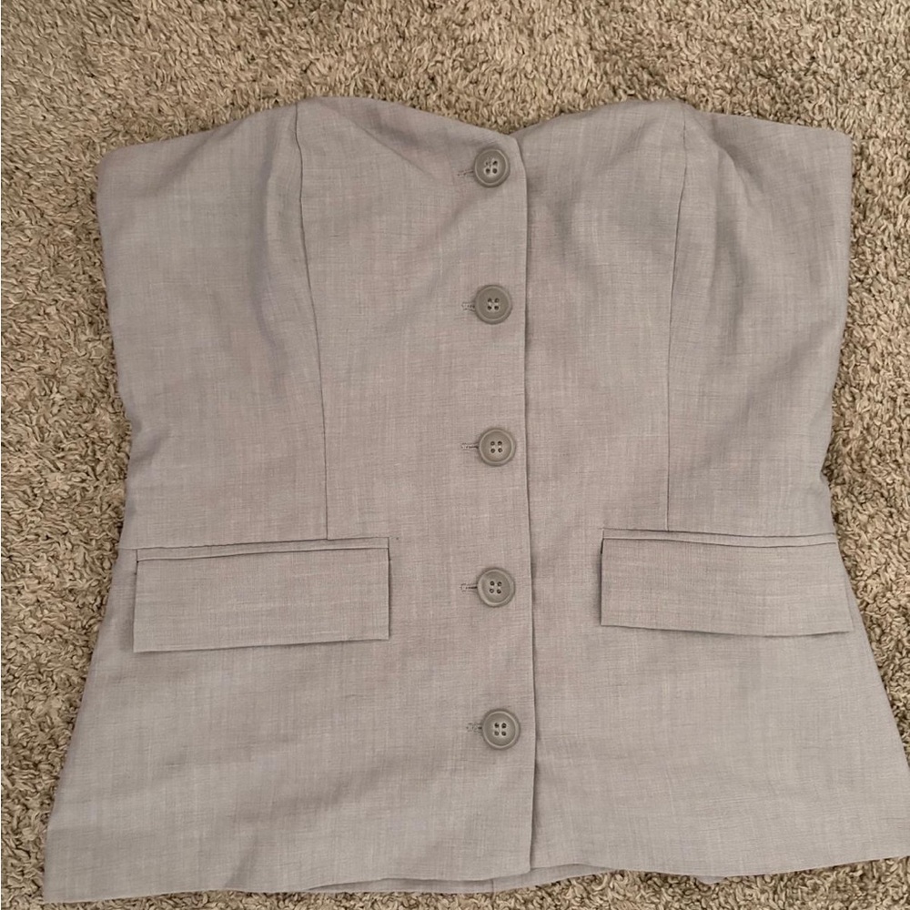 Strapless Button-Front Linen Blend Bustier Top in Light Gray